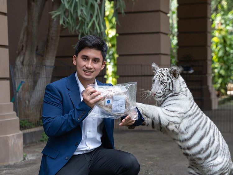 Alshad Ahmad Pernah Beri Pakan Harimau Wagyu A5 hingga Punya Resto Ramen