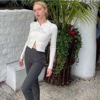 Aktris 24 tahun itu mengaku bahwa dia pernah berkencan dengan sejumlah sugar daddy. Sugar daddy adalah istilah yang digunakan untuk menggambarkan seorang pria yang lebih tua dan kaya yang memberikan banyak hadiah untuk seorang wanita muda sebagai imbalannya. Foto: Dok. Instagram