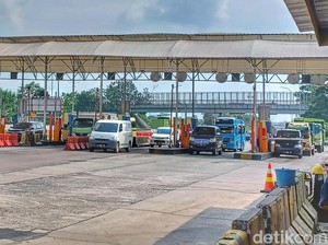 Exit Tol Cileunyi Padat, Jasa Marga Buka 12 Gardu