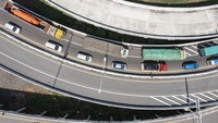 Diketahui, pada H-4 Hari Raya Idul Fitri 1443 H, jalan Tol Trans Sumatera (JTTS) ruas Kayu Agung-Palembang mengalami kepadatan volume kendaraan.