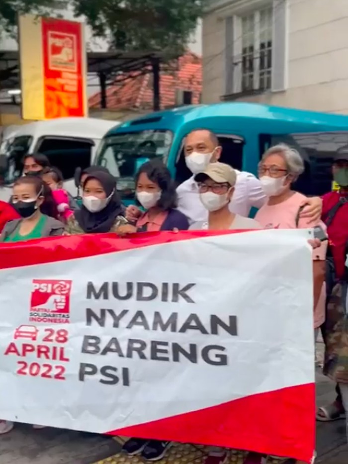 Ketum PSI Giring Ganesha menyinggung soal mudik gratis tanpa kaus calon presiden (capres). Sindir Gubernur DKI Jakarta Anies Baswedan? (Twitter @Giring_Ganesha)