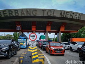 Hampir Setengah Juta Kendaraan Pemudik dari Sumatra Kembali ke Jabotabek
