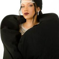 Priscila pun sudah mendapat pengakuan dari Rihanna sendiri. Dalam videonya parodinya, Rihanna menulis Where the album sis? #R9 seperti banyak fans yang selalu menanyakan kapan penyanyi asal Barbados itu akan merilis karya terbaru.Foto: Instagram @priscila.beatrice