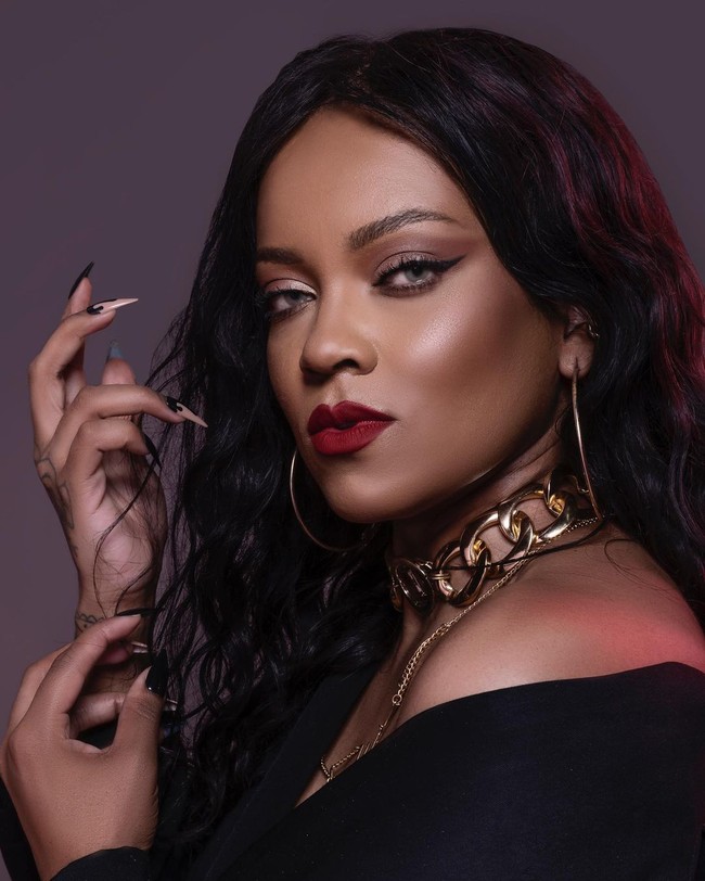 Itu adalah mimpi yang terwujud. Dia melihatku. Dia benar-benar melihatku. Perasaanku sangat senang. Ya, aku suka saat orang menyamakanku dengna Rihanna, tuturnya dalam video di YouTube Truly.Foto: Instagram @priscilla.beatrice