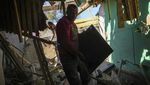 Roket Rusia Hantam Rumah di Zaporizhzhia, Lukisan Ini Buktinya