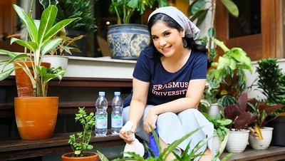 Intip Rumah Artis Istri Anggota TNI, Punya Annisa Pohan Banyak Tanaman Hias