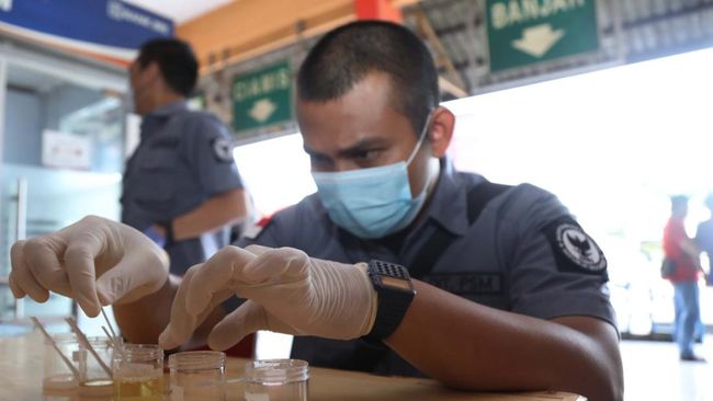 Tes Urine yang Dilakukan BNN