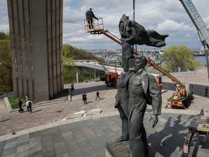Ukraina Akan Gelar Proses Derusifikasi