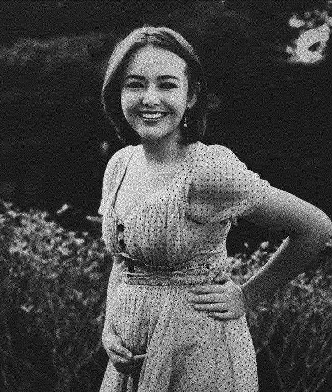 Penampilan Amanda Manopo saat memerankan karakter Andin pun sering jadi sorotan. Seperti saat menjadi ibu hamil yang satu ini. Ia tampak begitu mendalami perannya. Foto: Instagram amandamanopo/amandamanoopho