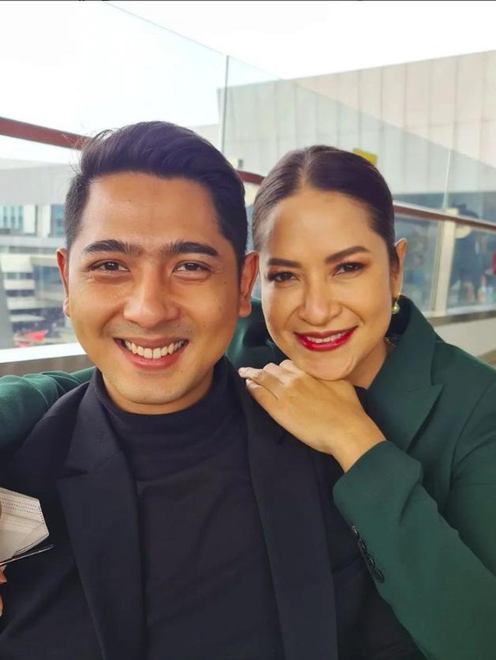 Arya Saloka Pemain Ikatan Cinta kenang kebersamaan dengan Arya Saloka.