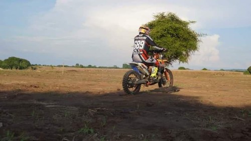Gubernur NTB Dr. H Zulkieflimansyah menjajal trek Sirkuit MXGP di Samota Sumbawa