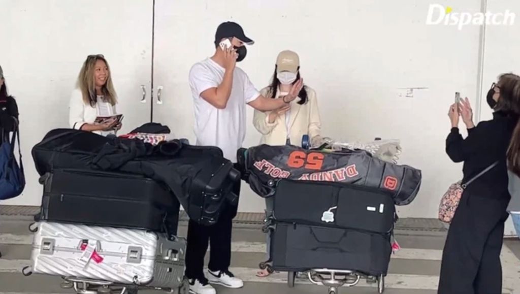 Hyun Bin meminta fans berhenti mengambil fotonya di Los Angeles