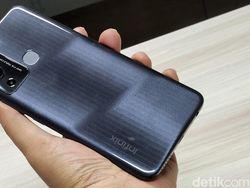 Unboxing Infinix Hot 12i, HP Rp 1,5 juta Pas untuk THR Idul Fitri