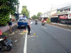 Jatuh Senggol Truk, Wanita di Buleleng Meninggal Ditabrak Motor