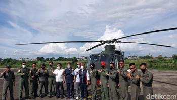 Tim pemantauan arus mudik bersama Menkominfo. Foto: detikINET/Agus Tri Haryanto