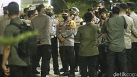 Sigit mengatakan, saat rombongan kepala atau pengendara paling depan saat diberlakukannya one way dalam waktu tiga setengah jam sudah sampai di tol kalikangkung.