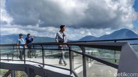 Berdiri di Desa Banjarsari, Kecamatan Pangalengan, Kabupaten Bandung, Nimo Highland berada di sekitar perkebunan teh Malabar yang masuk dalam lokasi PTPN VIII.