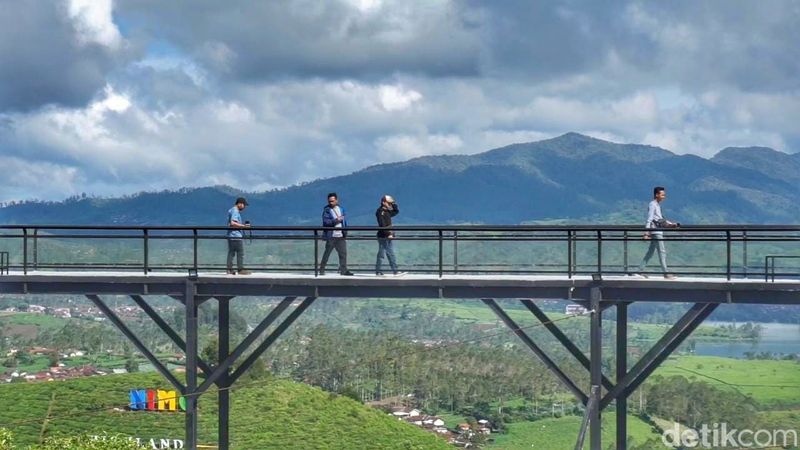 Nimo Highland, tempat wisata baru di Kabupaten Bandung.