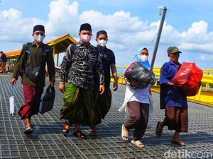 Demi Mudik, Perantau Madura Ini Berjuang Tempuh Jalan Darat dan Laut 22 Jam