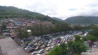 Puncak arus mudik diprediksi terjadi hingga Sabtu (30/4) setelah pemerintah mencabut larangan mudik.  