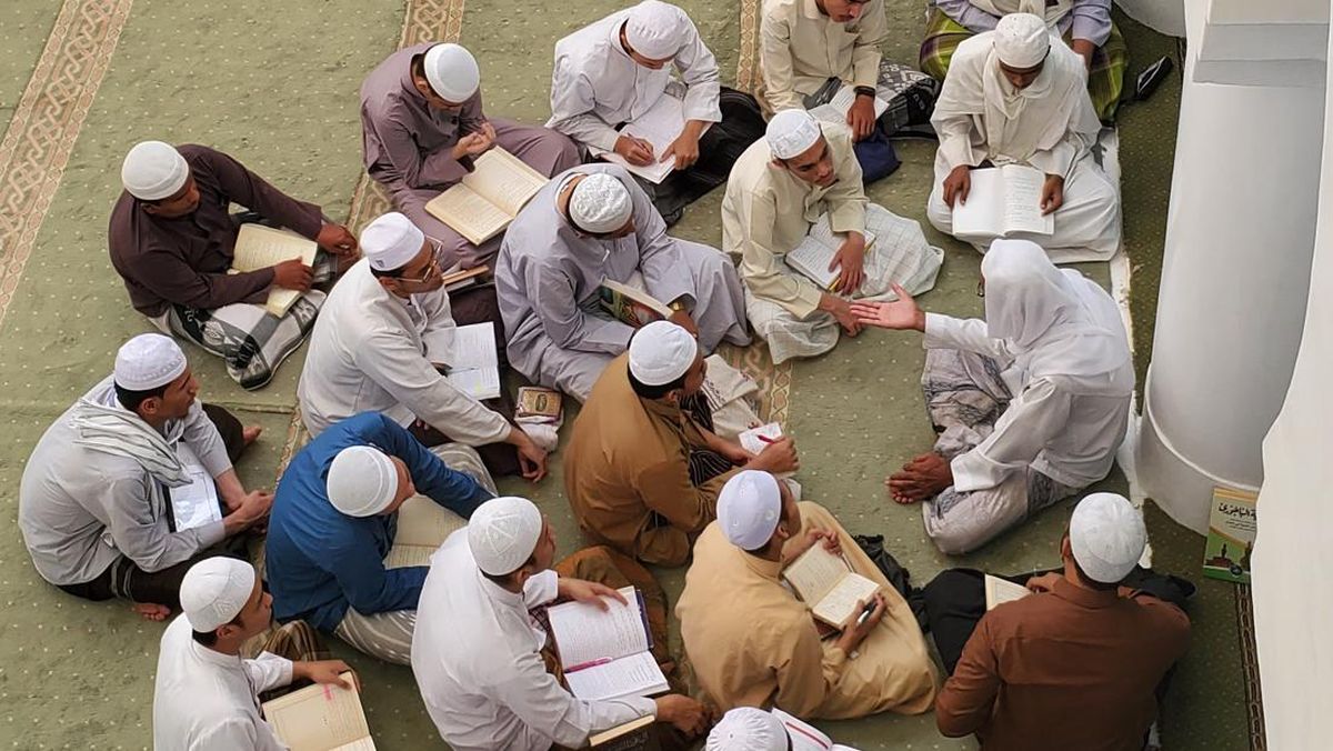 Kisah Ramadan Mahasiswa RI di Yaman, Sholat Tarawih Bisa 120 Rakaat