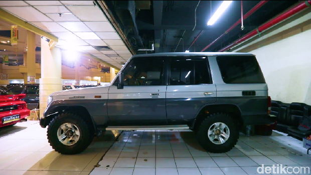 Toyota Land Cruiser Prado LJ78 1992