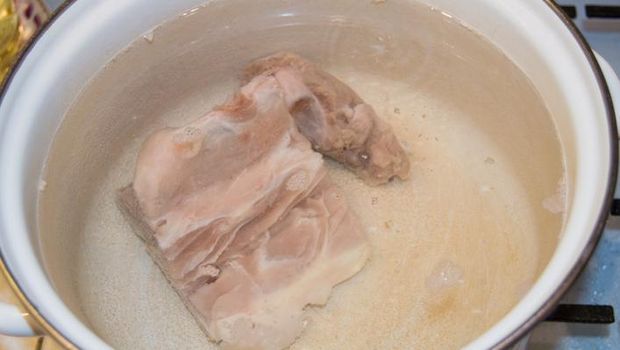 3 Cara Merebus Daging Sapi Agar Cepat Empuk Tanpa Presto