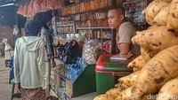 Dia mengaku dalam perjalanan mudik kali ini melelahkan. Menurutnya hal tersebut diakibatkan adanya penumpukan kendaraan di jalan tol Cikampek.  