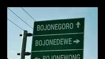 Awas salah jalur. Foto: (Twitter)