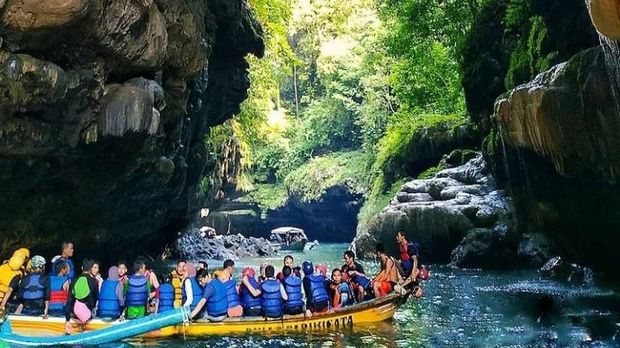 Green Canyon Pangandaran.