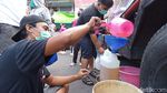 Jelang Lebaran, Warga Bali Antre Panjang Demi Migor Curah