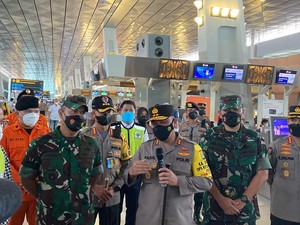 Polisi-TNI Gelar Patroli Malam Ini, Cek Rumah Warga DKI yang Ditinggal Mudik