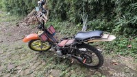 Bisa dibilang bahwa motor chopper khas Cianjur ini adalah motor serbaguna untuk segala medan.