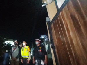 Polisi-Pecalang di Denpasar Amankan Rumah yang Ditinggal Pemudik