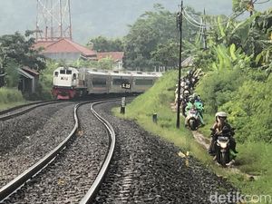 38 Ribu Penumpang KA Kembali ke Jakarta Hari Ini