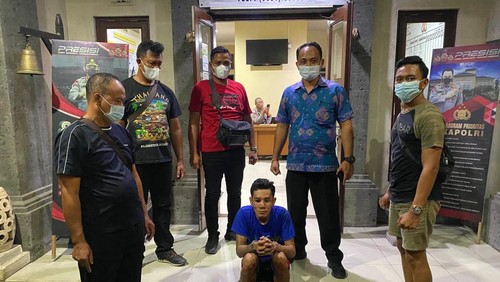 Pelaku pembobolan toko ponsel di Banjar Samu, Desa Mekar Bhuwana, Kecamatan Abiansemal, Kabulaten Badung ditangkap.