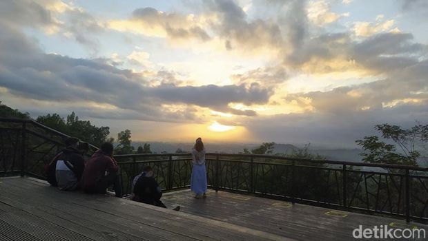 Puthuk Setumbu, Magelang.