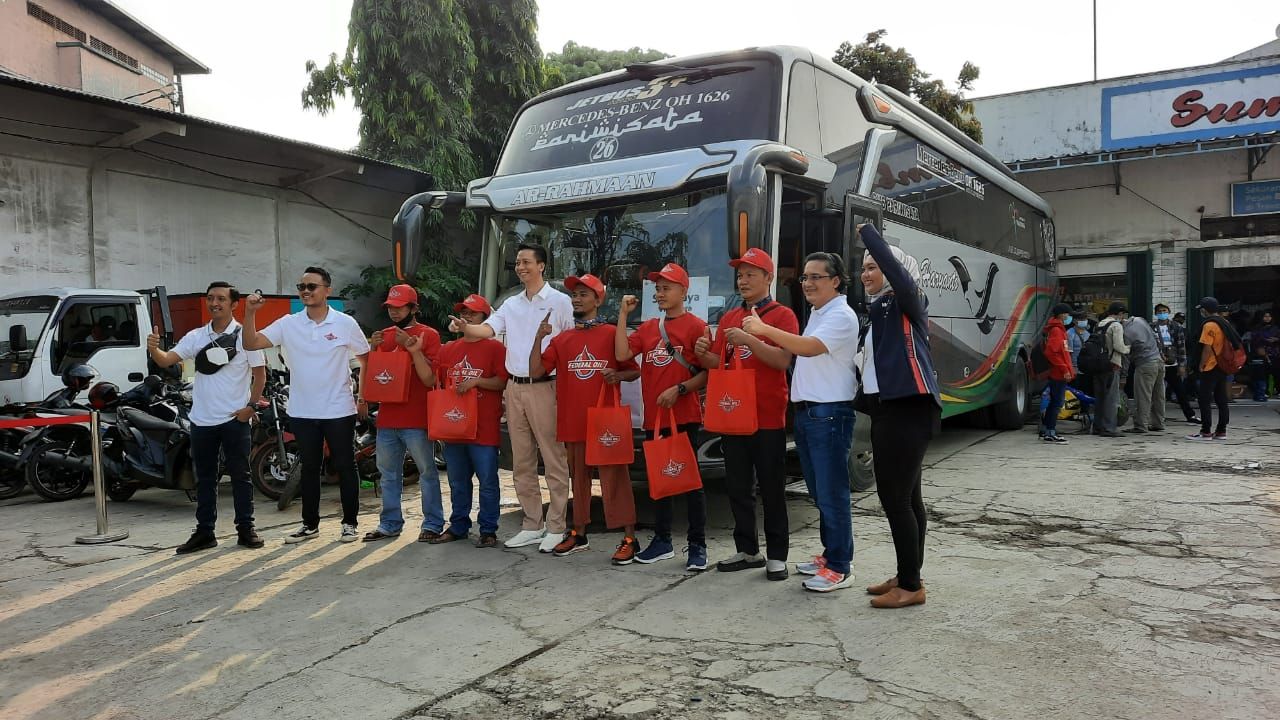 Ratusan mekanik bengkel merasakan mudik gratis
