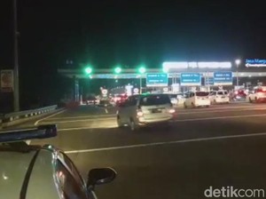 Tol Warugunung Tambah Gerbang dan Petugas Hadapi Lonjakan Pemudik