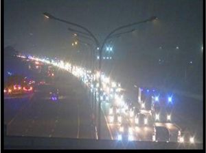 Tol Japek Menuju Karawang Timur Macet 3 Km Malam Ini