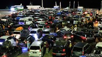 Diketahui, puncak arus mudik di Merak diperkirakan terjadi di waktu tersebut.  