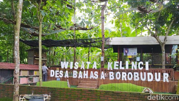 Wisata Kelinci, Desa Bahasa Borobudur, Magelang, Sabtu (30/4/2022).