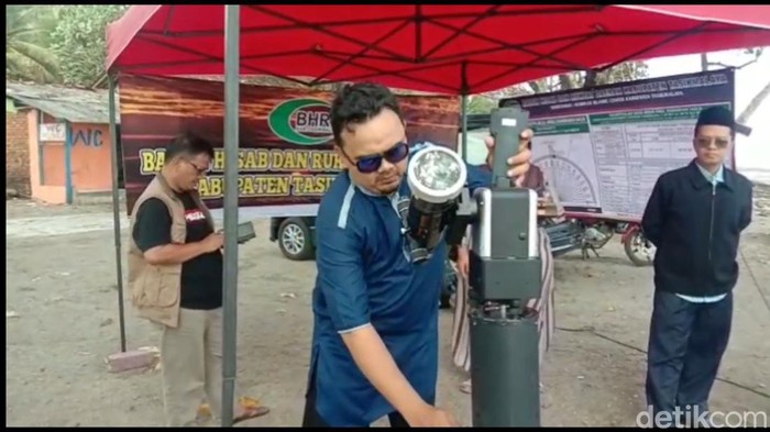 Badan Ruyat dan Hisab Kementerian Agama Kabupaten Tasikmalaya akan menggelar pemantauan hilal di Pantai Sindangkerta, Cipatujah, Tasikmalaya pada Minggu (1/5/2022)