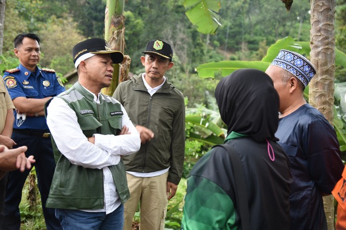 Bupati Bandung ke Lokasi Bencana