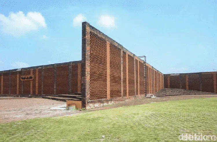 Deretan Masjid Ikonik di Rest Area Tol Trans Jawa