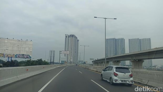 Jalan tol MBZ dibuka pada Minggu (1/5/2022) pagi