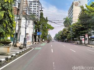 H-1 Lebaran, Jalanan Kota Bandung Lengang