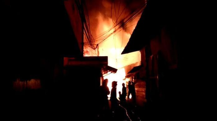 Kebakaran di Jalan Wahidin Medan