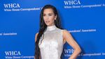 Kim Kardashian Turun BB 7 Kg dalam 3 Minggu Pakai Diet Ekstrem, Ini Curhatnya