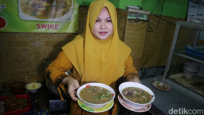 Kuliner rica-rica enthok di Kudus.